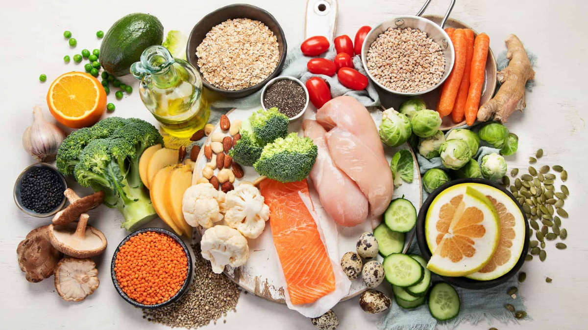 15 Foods That Support a Strong and Healthy Body 15 Foods That Support a Strong and Healthy Body