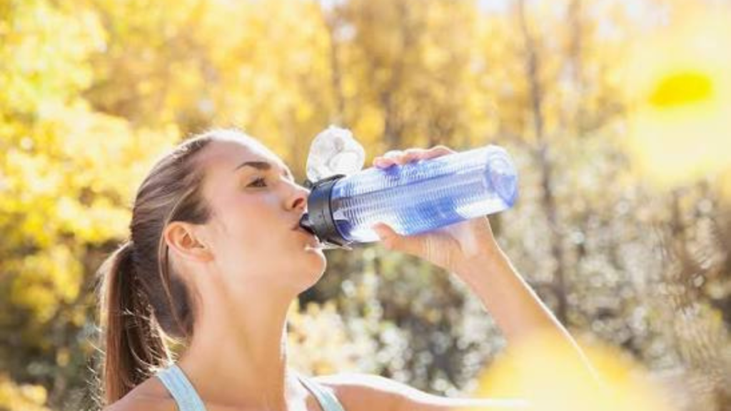 12 Ways to Support Better Hydration Every Day untitled design (10)
